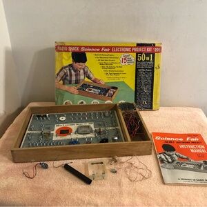 Vintage 1967 Radio Shack Science Fair Electronic Project Kit #201 Tested